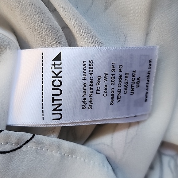 Floral  Dress in White and Purple - Picture 14 of 16